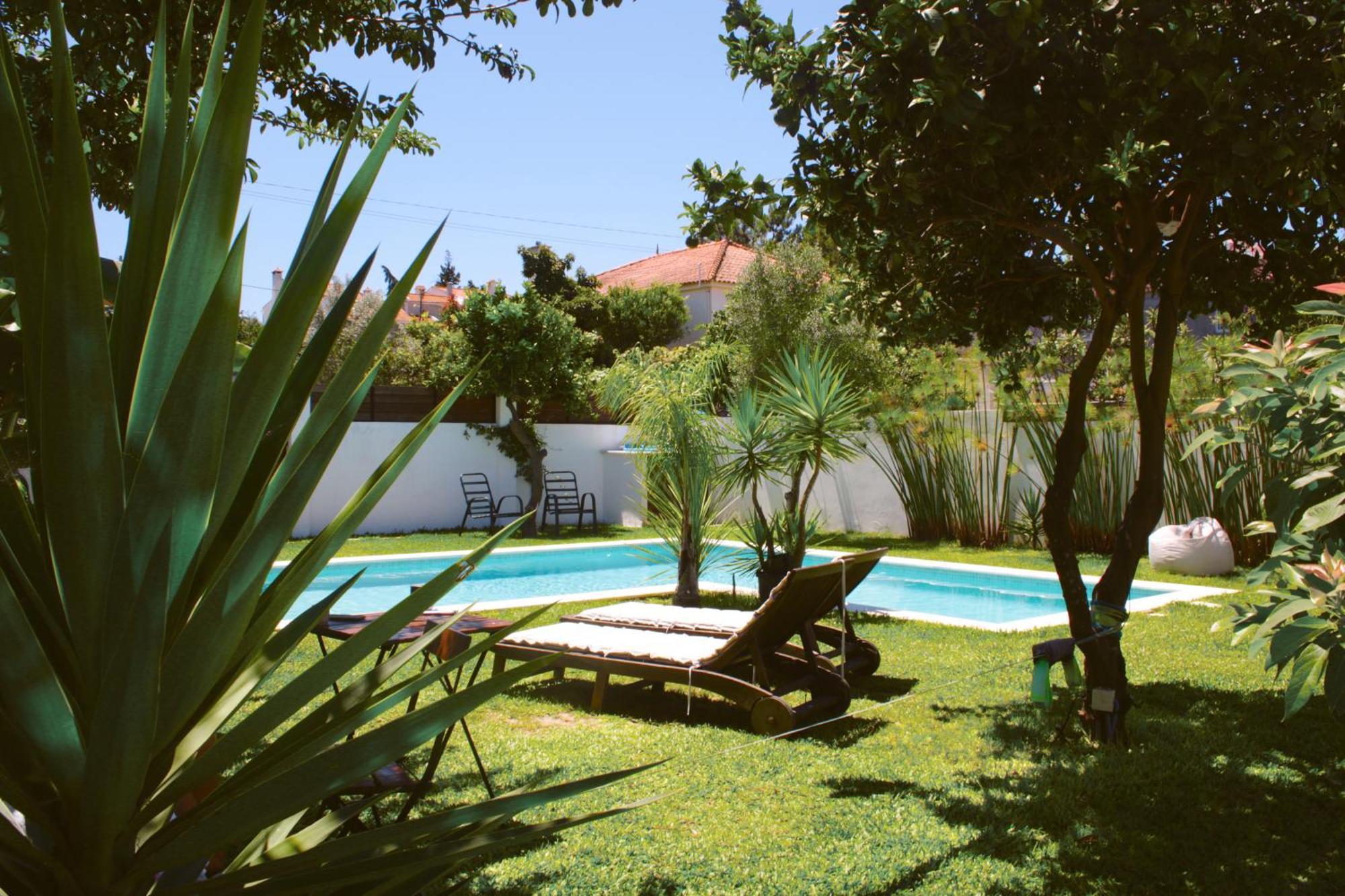 Vila Vale Guest House - Surf & Yoga Charneca  Exterior photo